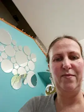 Angelacoquine online show from 01-07-25, 07:06