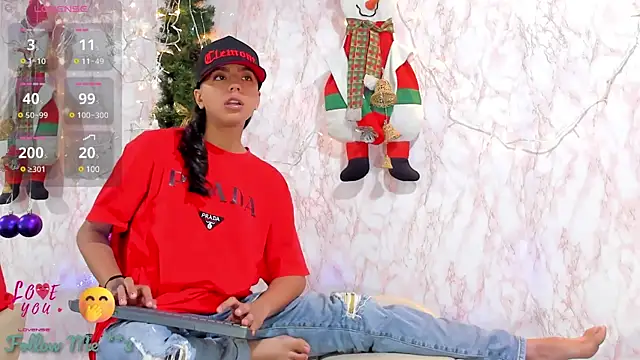 BarbieHotLaura online show from 12-24-24, 02:54