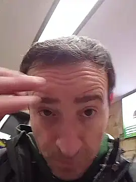 Snapshot of openlegsforyou chatting on 01-16-26, 07:56 openlegsforyou online show from 01-16-26, 07:56