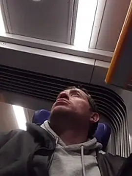 Snapshot of openlegsforyou chatting on 02-25-26, 06:39 openlegsforyou online show from 02-25-26, 06:39