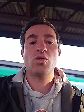 Snapshot of openlegsforyou chatting on 03-16-26, 06:17 openlegsforyou online show from 03-16-26, 06:17