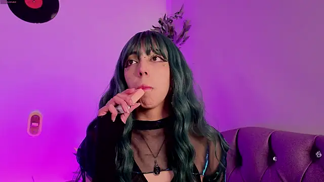 Nyx nayla online show from 01-14-26, 06:52