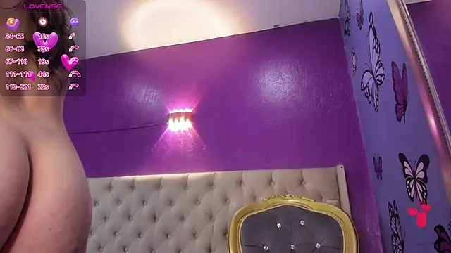 Snapshot of LittleCheerry chatting on 03-02-25, 09:10 LittleCheerry online show from 03-02-25, 09:10