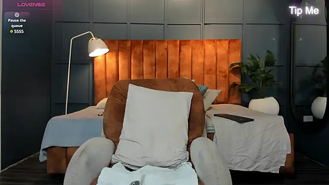 Snapshot of Ryan_Hunt chatting on 01-30-25, 04:02 Ryan Hunt online show from 01-30-25, 04:02