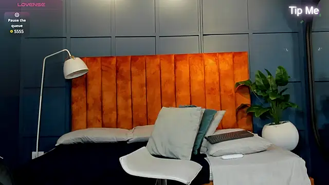 Snapshot of Ryan_Hunt chatting on 02-05-25, 03:31 Ryan Hunt online show from 02-05-25, 03:31