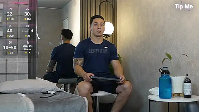 Snapshot of Ryan_Hunt chatting on 03-07-25, 10:02 Ryan Hunt online show from 03-07-25, 10:02