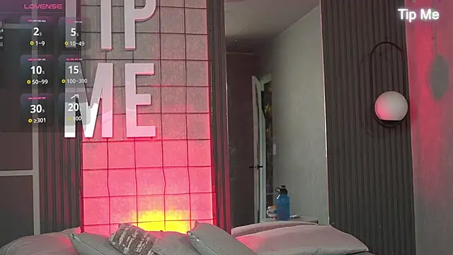 Snapshot of Ryan_Hunt chatting on 09-20-25, 12:50 Ryan Hunt online show from 09-20-25, 12:50