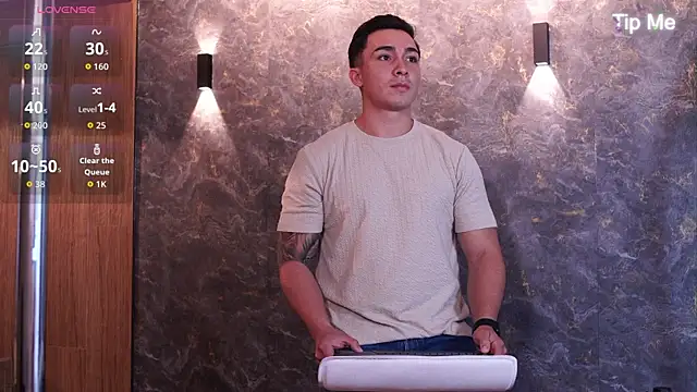 Snapshot of Ryan_Hunt chatting on 11-23-25, 03:45 Ryan Hunt online show from 11-23-25, 03:45