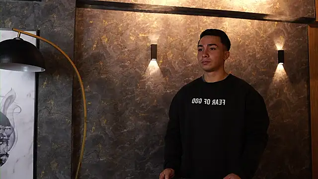 Snapshot of Ryan_Hunt chatting on 11-28-25, 12:41 Ryan Hunt online show from 11-28-25, 12:41