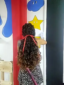 LorenRosse online show from 01-31-25, 05:42