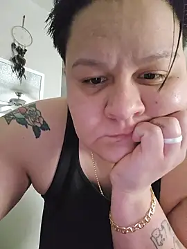 Snapshot of DevilDahm chatting on 01-11-26, 09:53 DevilDahm online show from 01-11-26, 09:53