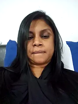 Snapshot of Sensual_indian7 chatting on 12-18-25, 03:40 Sensual indian7 online show from 12-18-25, 03:40