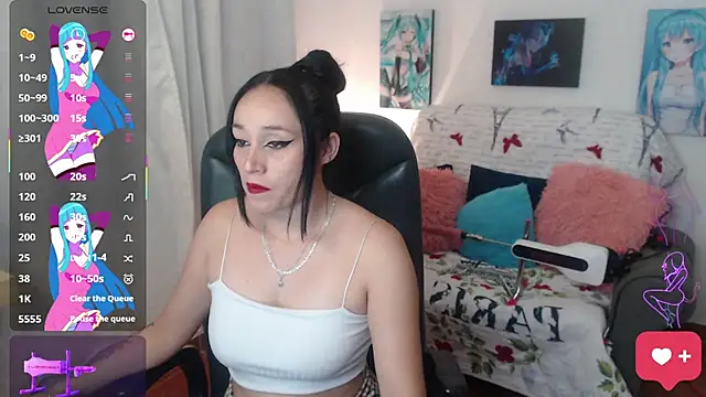 Snapshot of yeliana_sexxy chatting on 02-15-25, 03:31 yeliana sexxy online show from 02-15-25, 03:31