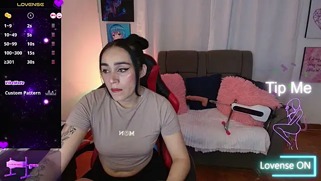 Snapshot of yeliana_sexxy chatting on 09-25-25, 10:30 yeliana sexxy online show from 09-25-25, 10:30