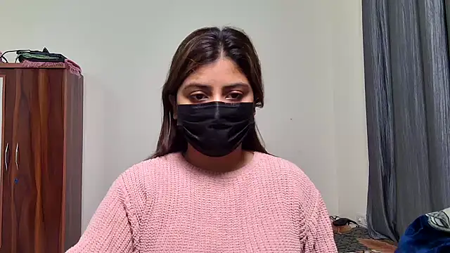 Snapshot of Hoty-Shivangi chatting on 12-20-25, 02:13 Hoty-Shivangi online show from 12-20-25, 02:13