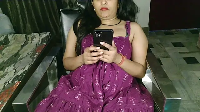 aarushi sharmaa online show from 10-24-25, 05:26