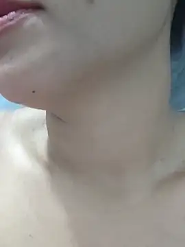 girldam95 online show from 12-16-25, 07:35