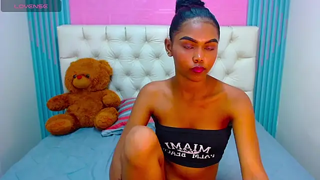 Melody Stan online show from 12-15-24, 03:53