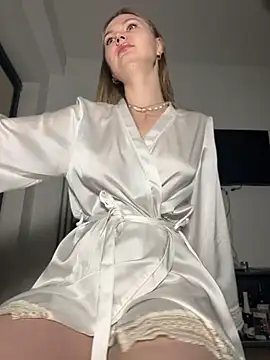 NickiLike online show from 07-02-26, 04:46