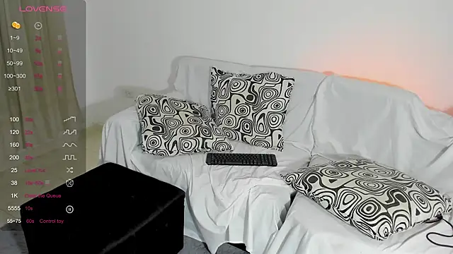 Snapshot of juanmiss chatting on 03-01-25, 10:24 juanmiss online show from 03-01-25, 10:24