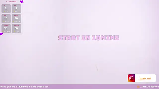 Snapshot of juanmiss chatting on 10-10-25, 10:03 juanmiss online show from 10-10-25, 10:03