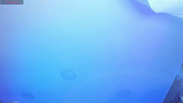 AHRI LEE online show from 12-21-24, 03:58