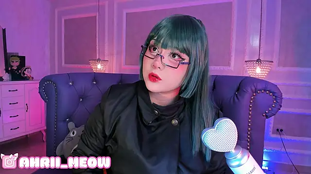 AHRI LEE online show from 01-30-25, 02:38