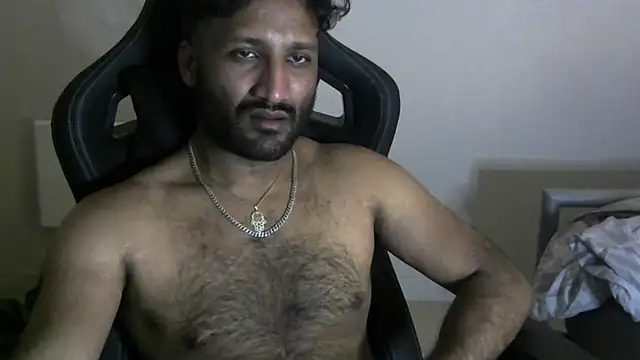 Snapshot of shadthebiguy chatting on 03-09-25, 12:10 shadthebiguy online show from 03-09-25, 12:10