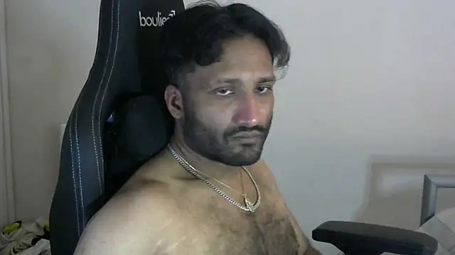 Snapshot of shadthebiguy chatting on 03-14-25, 12:40 shadthebiguy online show from 03-14-25, 12:40