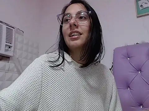 Freyja 01 online show from 10-15-25, 10:21