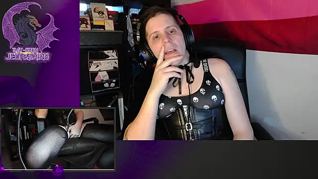 Snapshot of Rae-Suon chatting on 01-24-25, 09:58 Rae-Suon online show from 01-24-25, 09:58