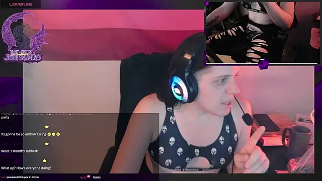 Snapshot of Rae-Suon chatting on 02-19-25, 12:14 Rae-Suon online show from 02-19-25, 12:14