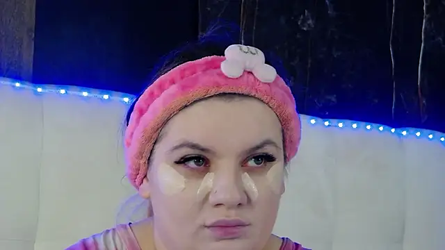 MelanieBrownn online show from 03-13-26, 05:47