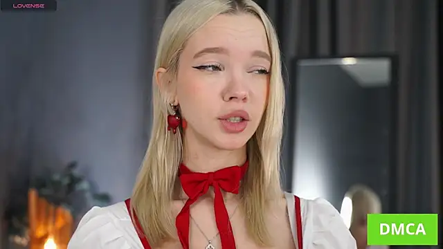 Snapshot of _AlinaBailey chatting on 11-09-25, 08:12 AlinaBailey online show from 11-09-25, 08:12