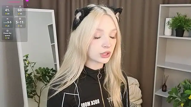 Naughty  Couplles online show from 04-08-26, 04:12