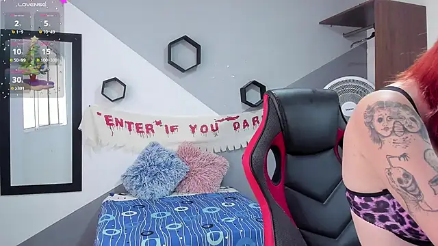 Danniela rivera online show from 12-12-24, 12:12