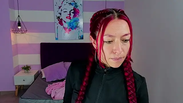 Scarlett  bell online show from 04-17-26, 01:25