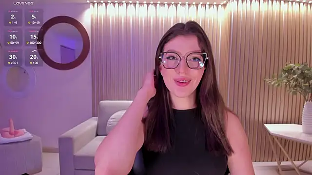 AmberFarrell online show from 02-03-25, 08:24