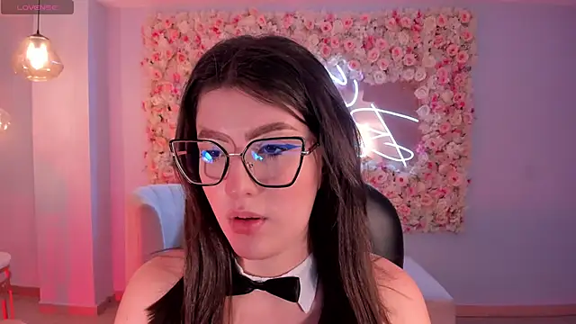 AmberFarrell online show from 02-19-25, 02:01