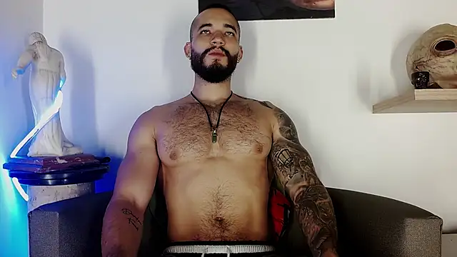 Morgann jones online show from 06-24-26, 01:43