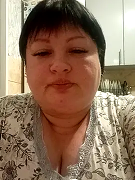 Snapshot of Marina376 chatting on 02-25-25, 09:13 Marina376 online show from 02-25-25, 09:13