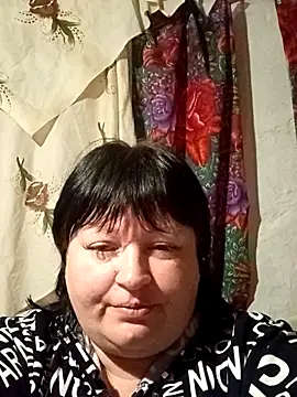 Snapshot of Marina376 chatting on 11-17-25, 06:14 Marina376 online show from 11-17-25, 06:14