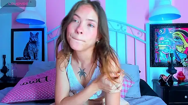 Snapshot of Liah_Grey8 chatting on 12-28-24, 09:08 Liah Grey8 online show from 12-28-24, 09:08