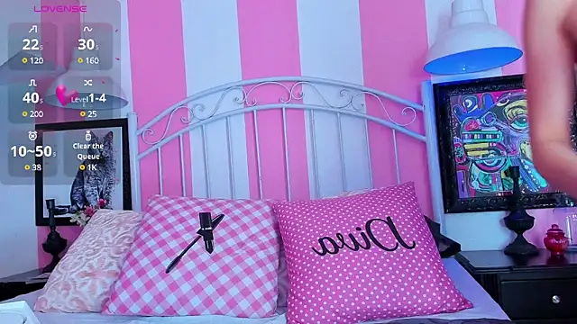 Snapshot of Liah_Grey8 chatting on 03-12-25, 09:13 Liah Grey8 online show from 03-12-25, 09:13