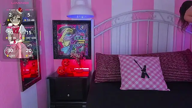 Snapshot of Liah_Grey8 chatting on 10-29-25, 10:11 Liah Grey8 online show from 10-29-25, 10:11