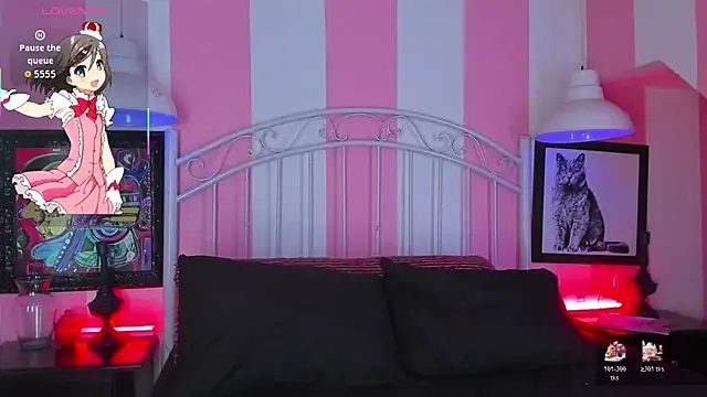 Snapshot of Liah_Grey8 chatting on 11-24-25, 09:36 Liah Grey8 online show from 11-24-25, 09:36