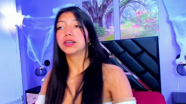 KimberlyVillaLobos online show from 10-25-25, 11:40