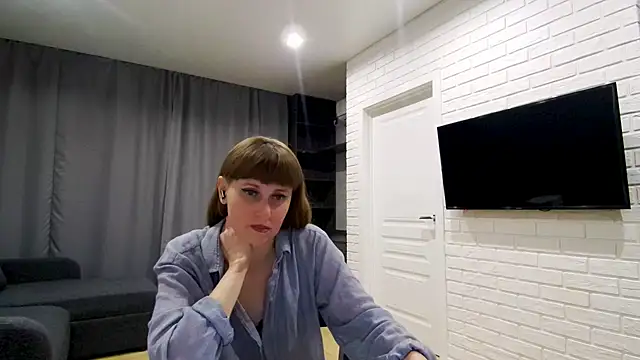 Daniella Lorente online show from 05-14-26, 09:43