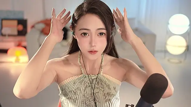 Snapshot of Roseonly_ chatting on 05-03-26, 01:28 Roseonly online show from 05-03-26, 01:28