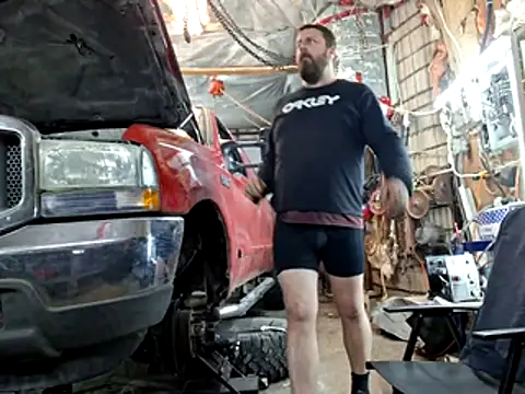 Snapshot of Frankdick01 chatting on 11-30-25, 10:03 Frankdick01 online show from 11-30-25, 10:03